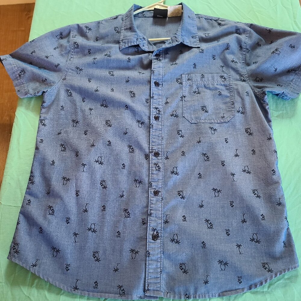 Disney Mickey Mouse Men's Large Shirt EUC